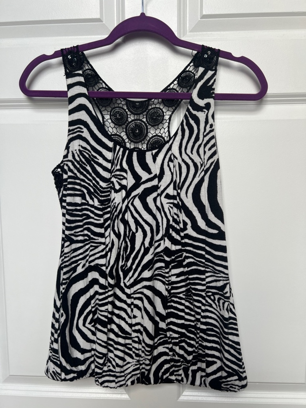 Forever 21 Women's Black & White Zebra Print Lace-Back Tank Top